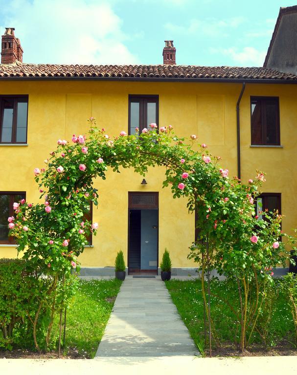 Agriturismo San Francesco Basiglio Exterior foto